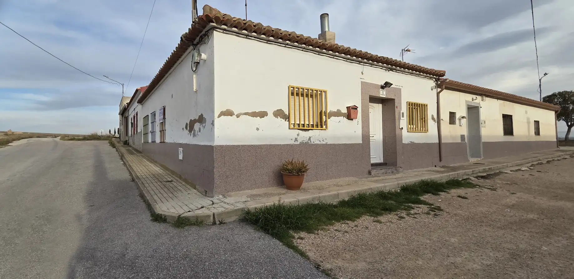 Exterior view of Detached homes for sale in Villena