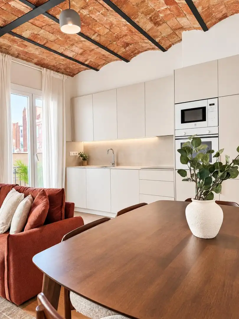 Flat with balcony for sale in Carrer MONISTROL, imagen 3