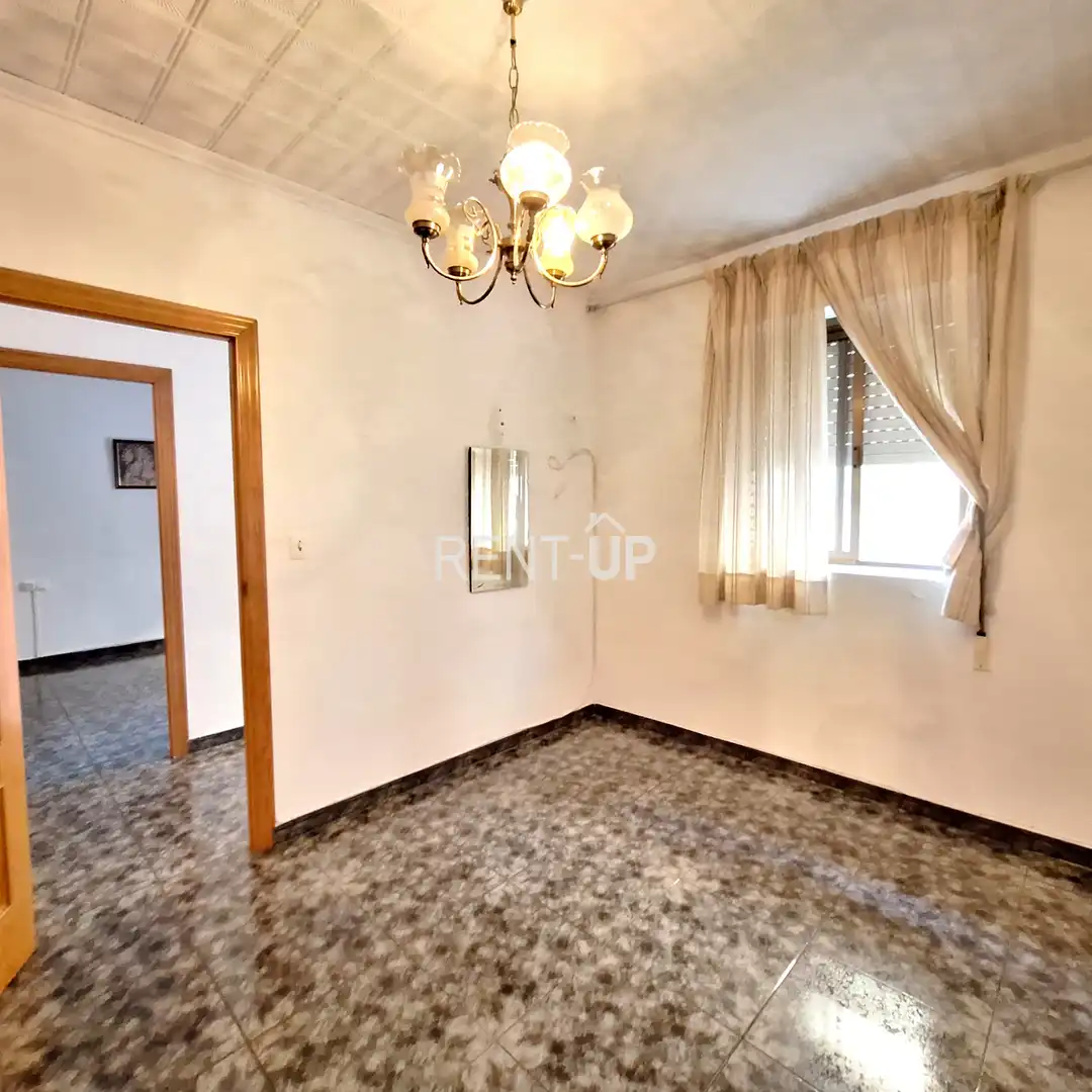Habitación de Casa o chalet en venta en L'Alcúdia de Crespins con Terraza y Trastero
