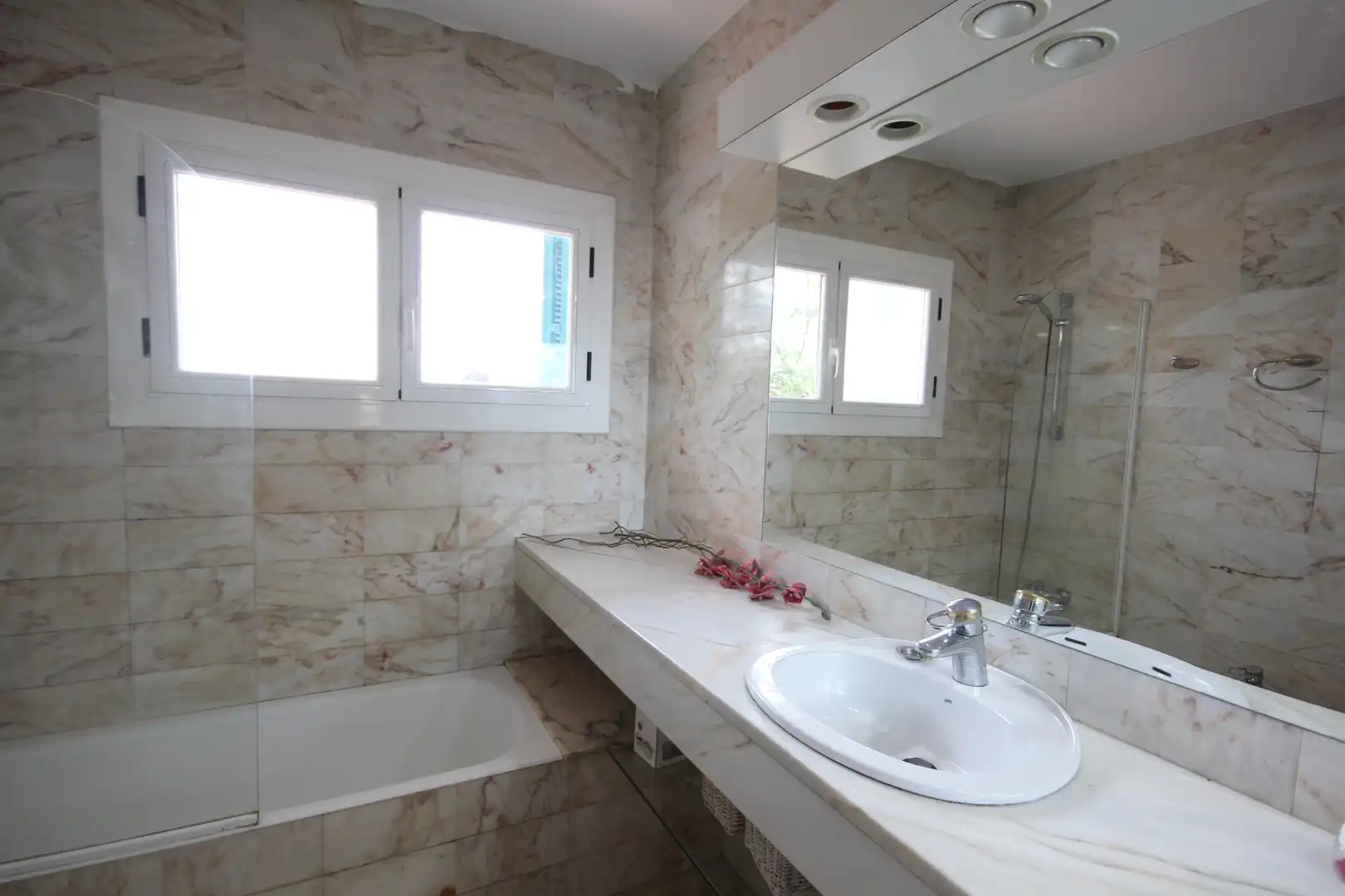 Casa amb piscina en venda a La Roca del Vallès, imagen 30