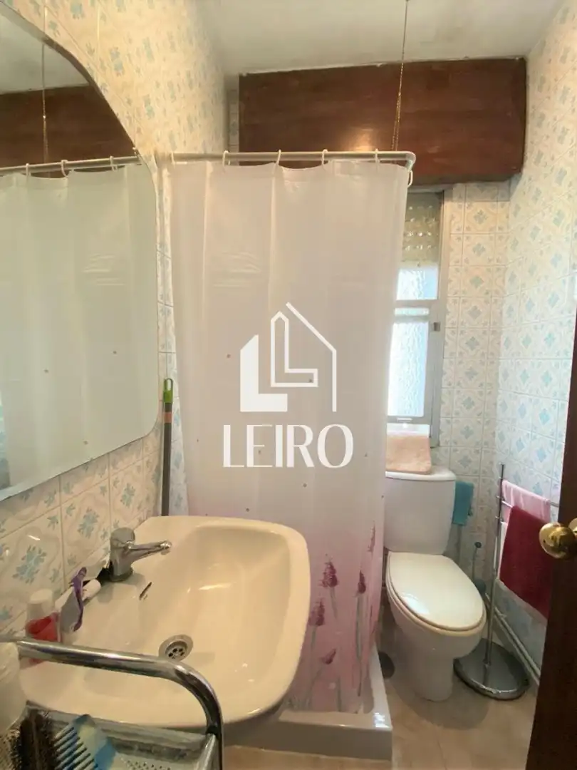 Baño de Piso en venta en Vilagarcía de Arousa con Calefacción