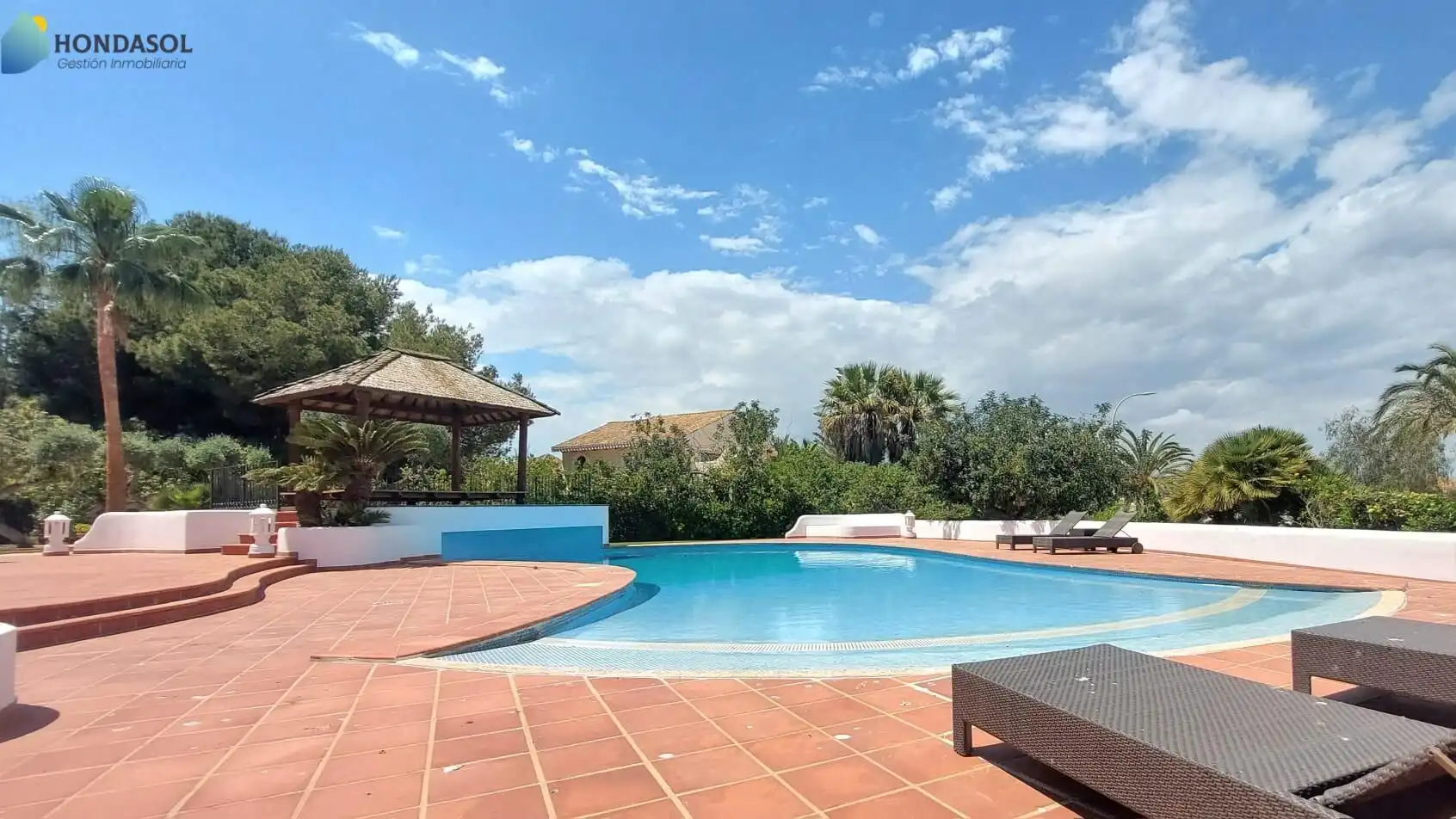 Piscina de Casa o xalet en venda en Cartagena amb Aire condicionat, Jardí privat i Terrassa