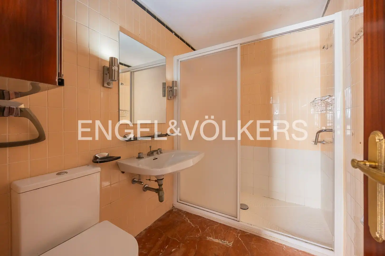 Baño de Piso en venta en Errekalde
