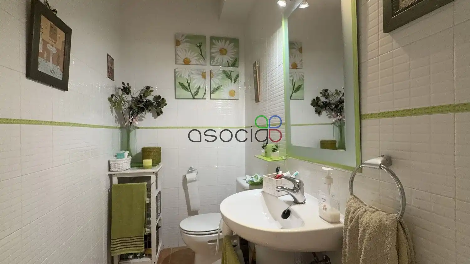 Baño de Casa adosada en venta en Cabanillas del Campo con Calefacción, Jardín privado y Terraza