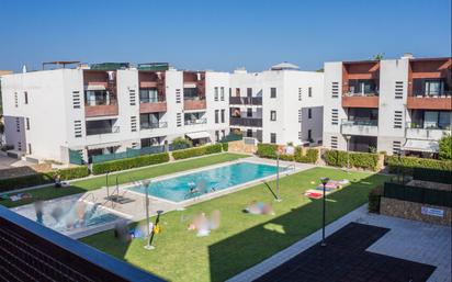 Swimming pool of Flat for sale in Cambrils  with Air Conditioner, Terrace and Balcony