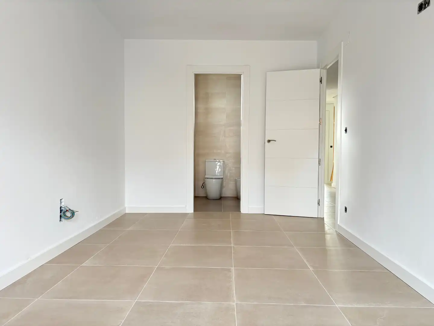 Baño de Piso en venta en Arnedo con Calefacción, Trastero y Balcón