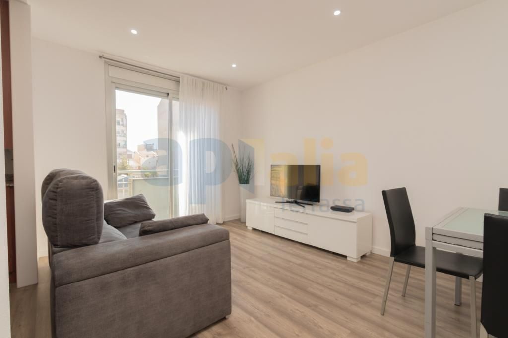 Living room of Apartment for sale in Terrassa  with Heating, Parquet flooring and Terrace