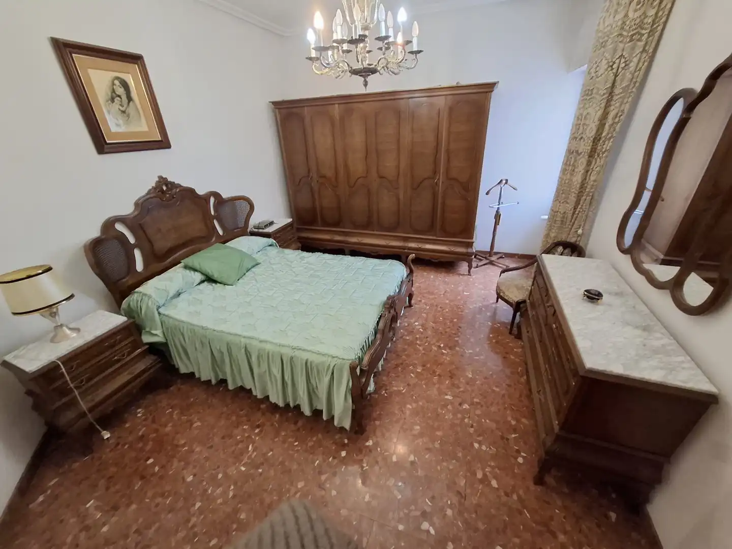 Habitación de Piso en venta en  Logroño con Calefacción, Amueblado y Horno