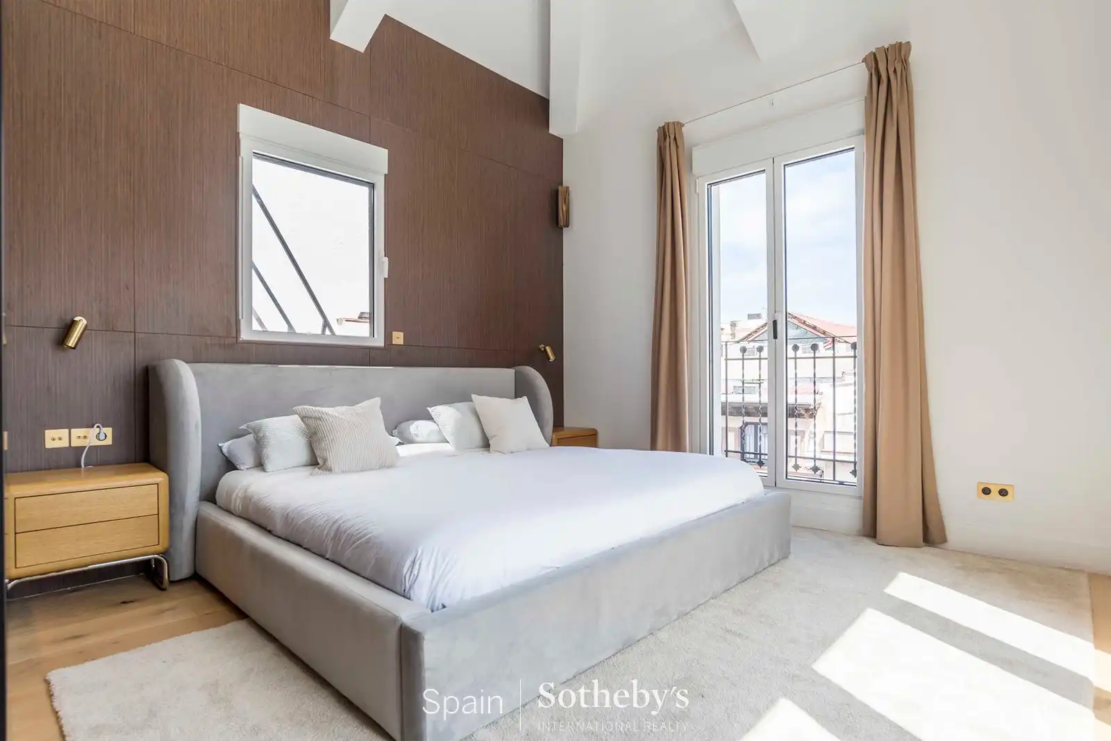 Ático con ascensor en venta en C. de Jovellanos, imagen 32