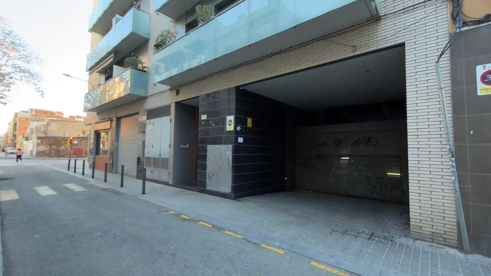 Parking of Office for rent in L'Hospitalet de Llobregat  with Air Conditioner and Heating