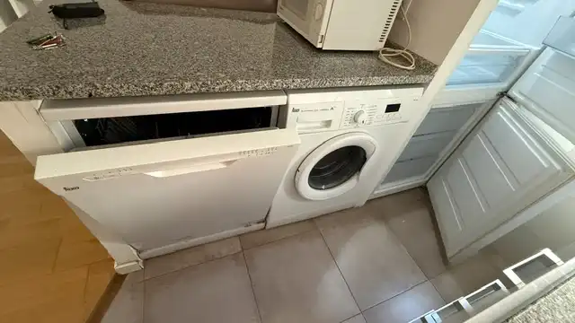 Cuina de Pis de lloguer en Zaragoza amb Aire condicionat, Calefacció i Parquet