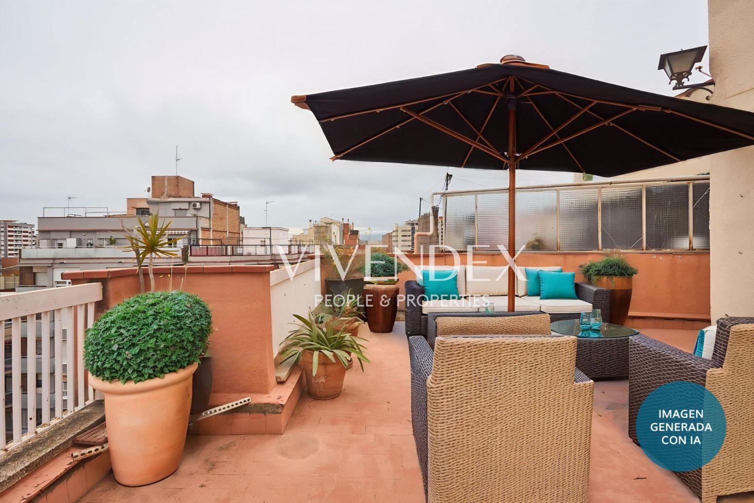 Terraza de Ático en venta en L'Hospitalet de Llobregat con Aire acondicionado, Calefacción y Terraza