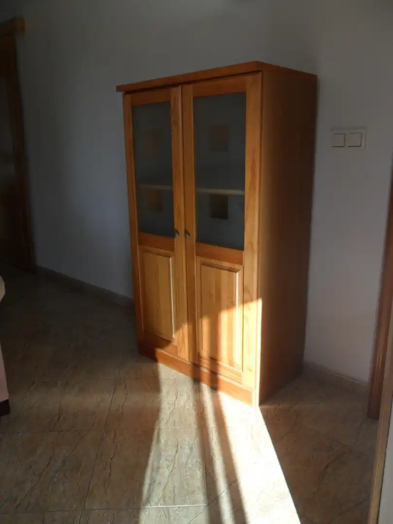 Cuina de Pis de lloguer en Granada amb Aire condicionat, Terrassa i Moblat