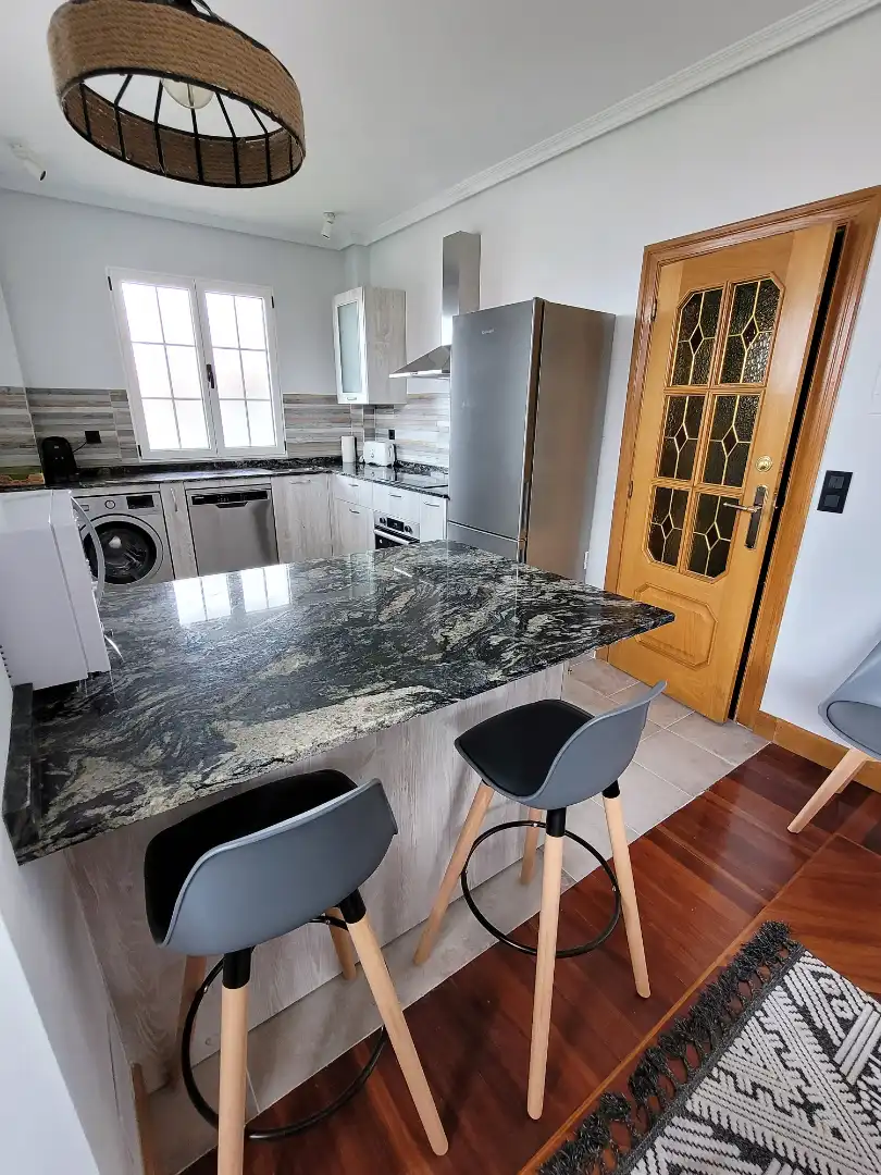 Küche von Haus oder Chalet zur Miete in Castro-Urdiales mit Heizung, Privatgarten und Terrasse