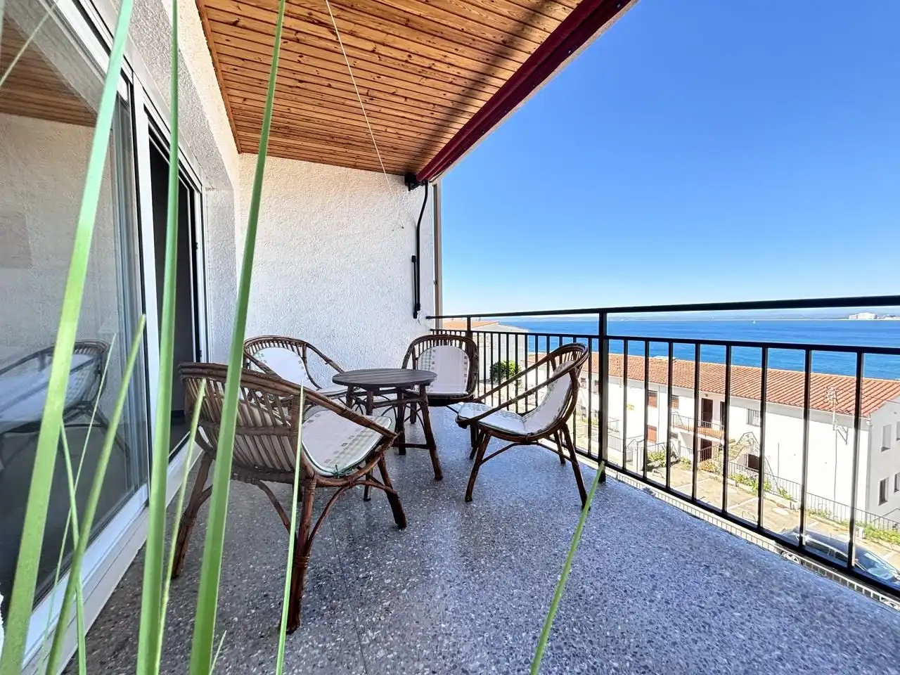 Balcony of Flat for sale in Roses  with Terrace and Furnished