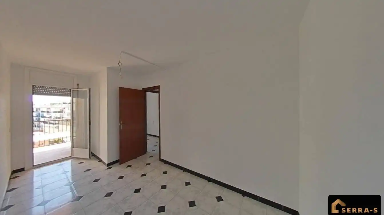 Wohnung zum Verkauf in Mataró mit Balkon