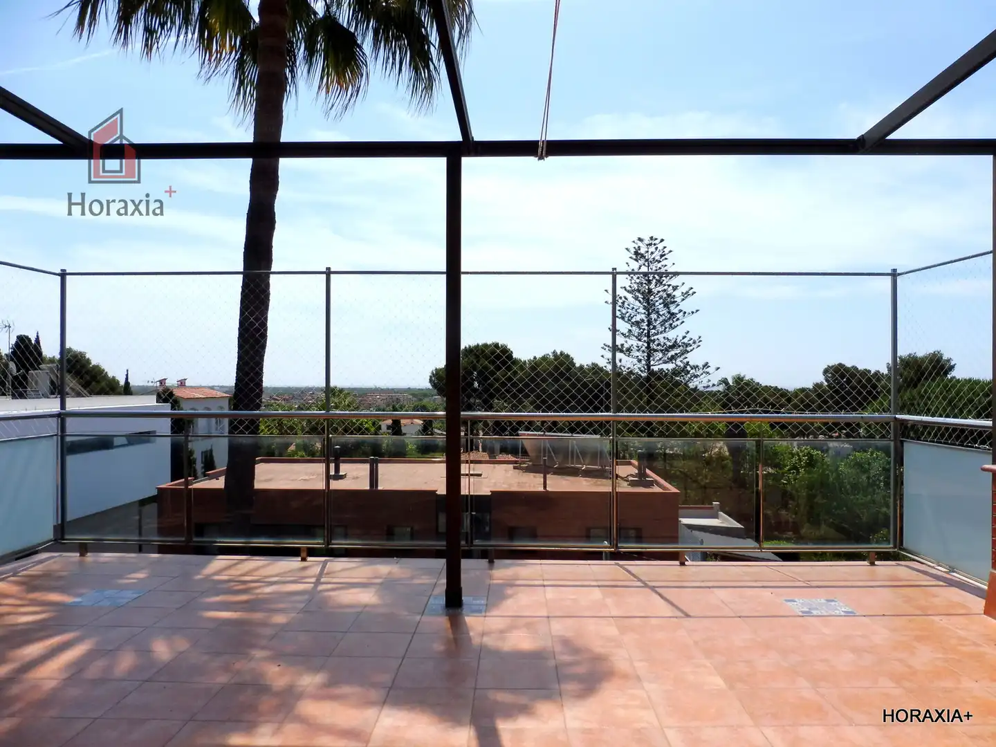 Terrasse von Haus oder Chalet zur Miete in Castelldefels mit Klimaanlage, Heizung und Privatgarten