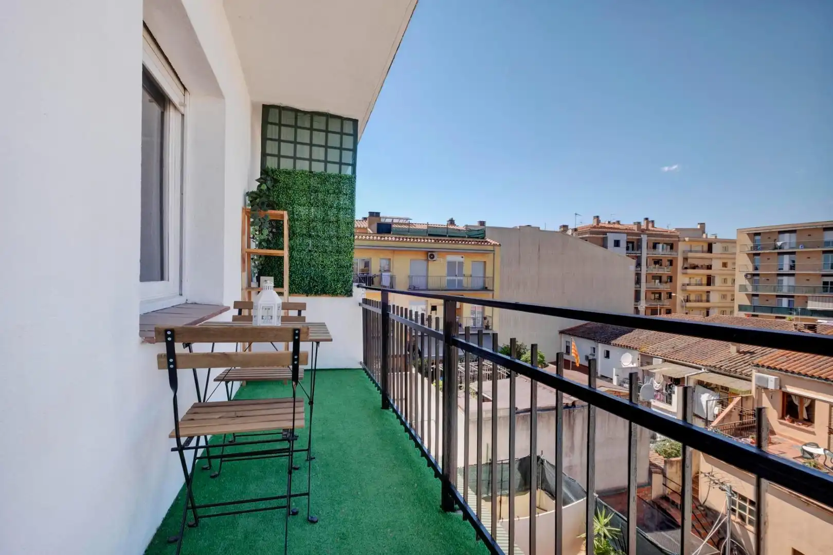 Apartments for rent in Carrer MORENETA, Mas Masó - Hospital