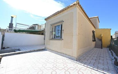 Exterior view of House or chalet for sale in Torrevieja  with Private garden, Terrace and Community pool