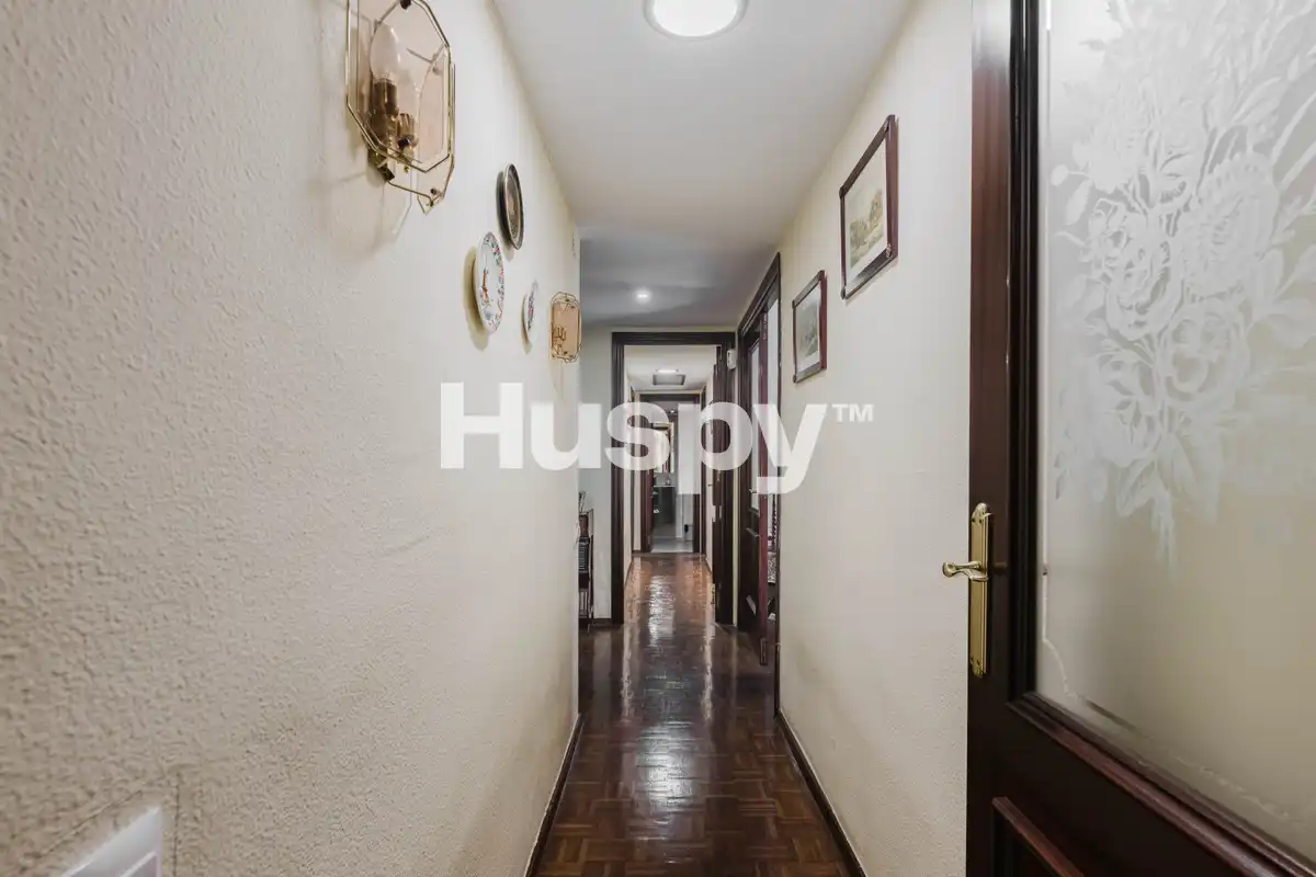 Flat for sale in Sevilla, Sevilla