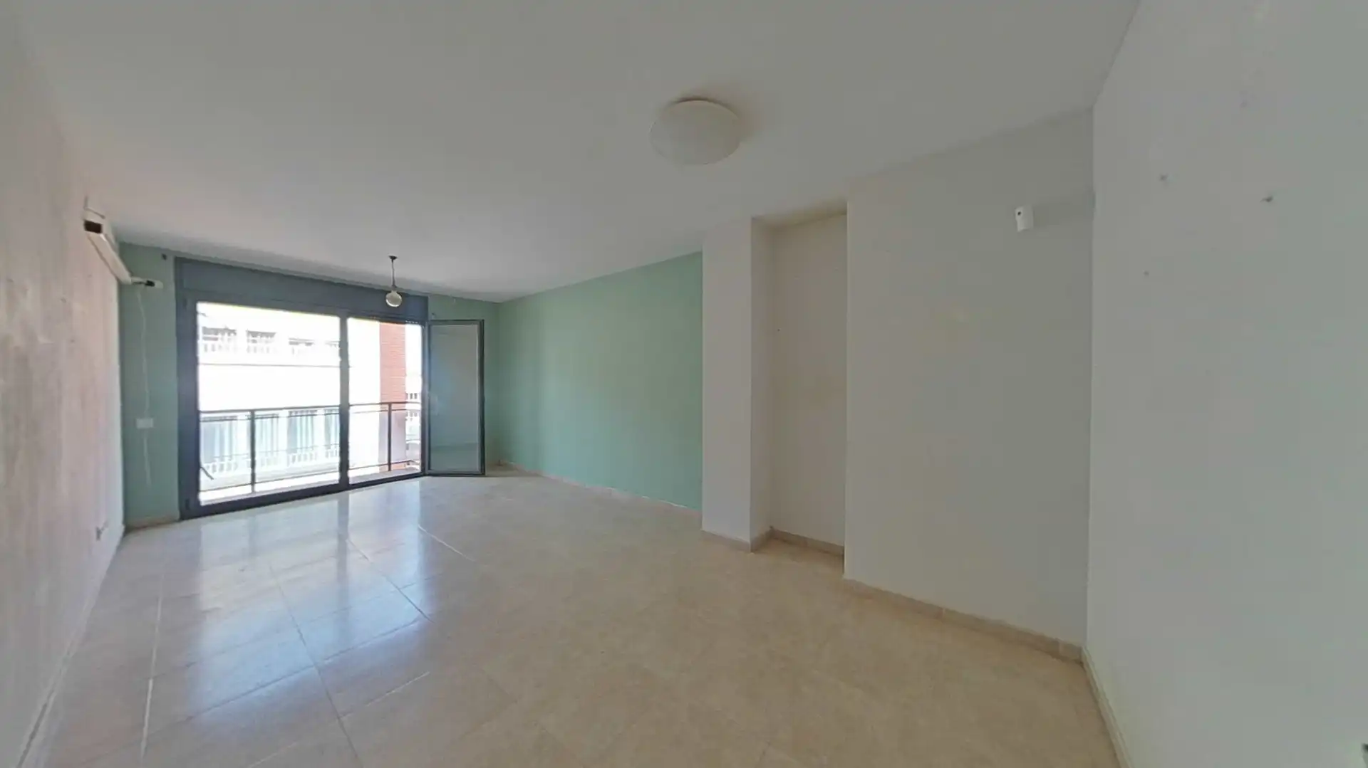 Dúplex en venta en Manresa con Terraza, Trastero y Balcón