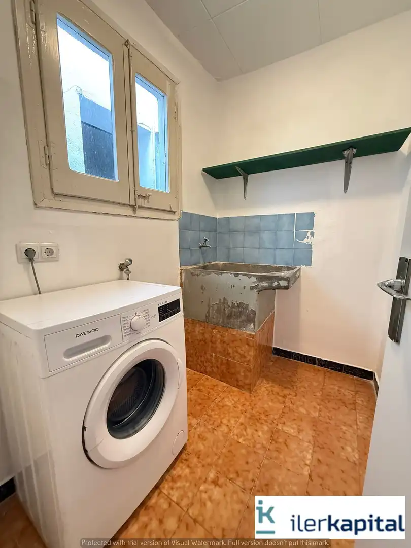 Küche von Country house zur Miete in Alguaire mit Heizung und Abstellraum