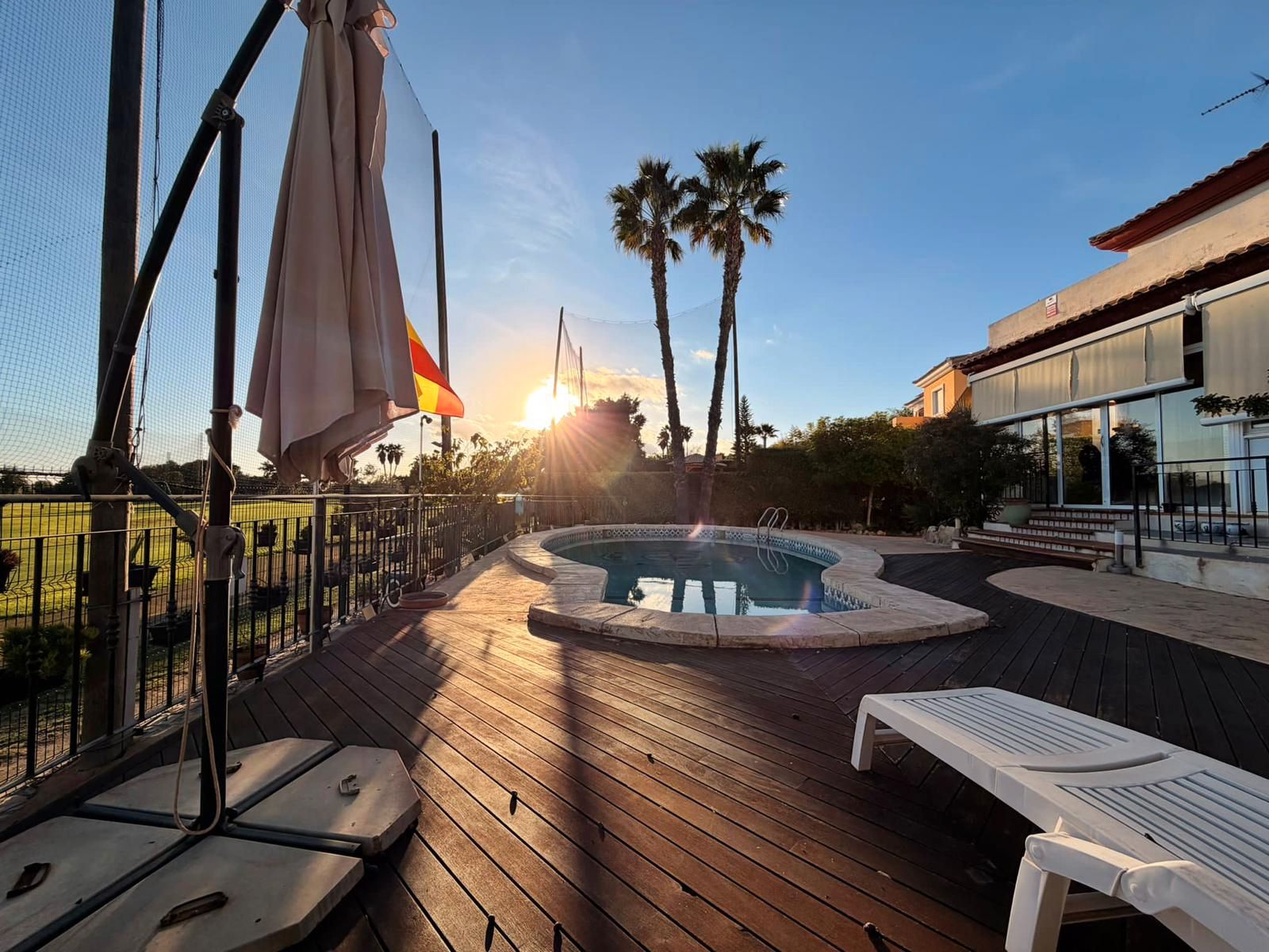 Swimming pool of House or chalet for sale in Mutxamel  with Private garden, Terrace and Swimming Pool