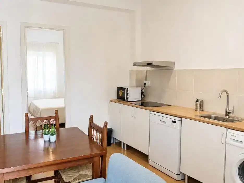 Kitchen of Flat for share in Torrero-La Paz