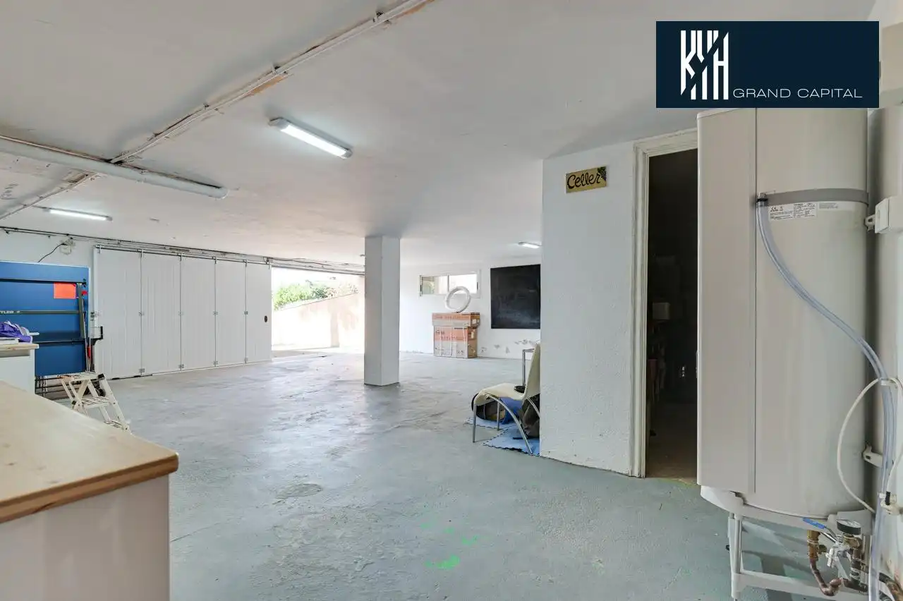 Casa con piscina in vendita a Carrer Carrer Montserrat, imagen 63