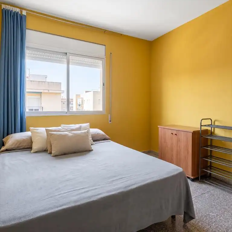 Bedroom of Flat for sale in Terrassa