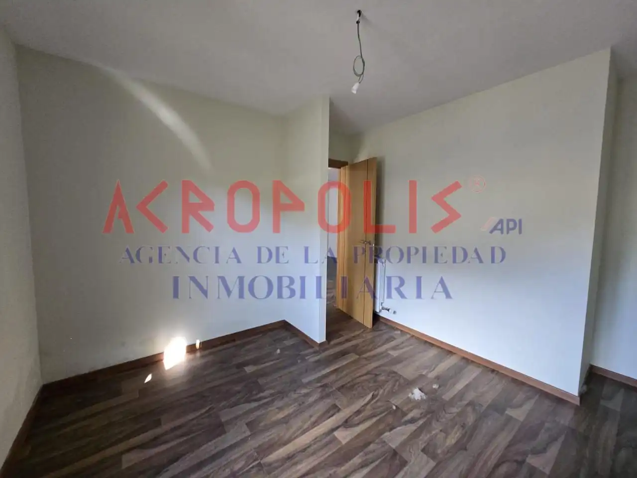 Habitación de Dúplex en venta en Puebla de Lillo con Calefacción, Terraza y Trastero