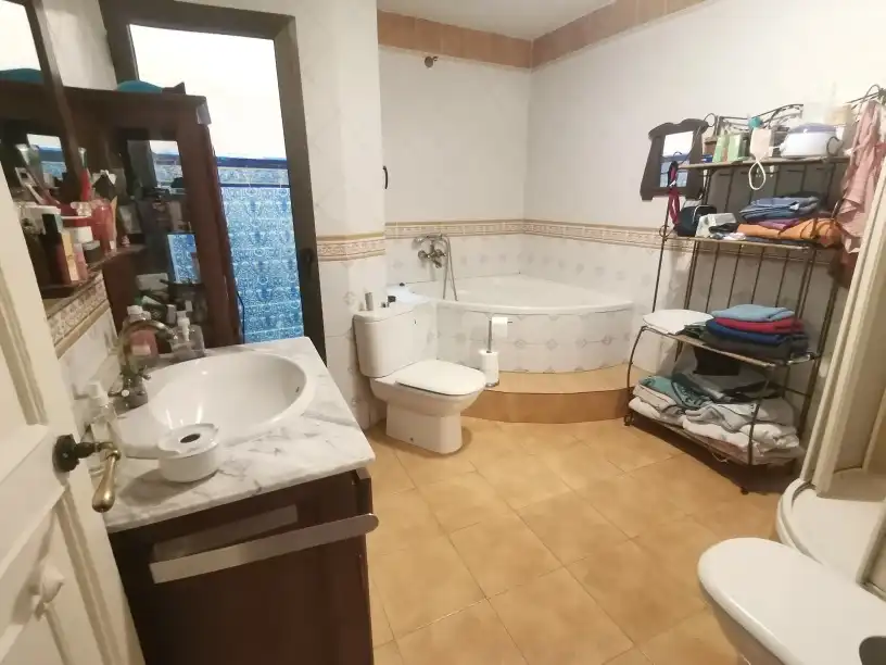 Bathroom of Houses for sale in Almería  with Air Conditioner, Private garden and Terrace