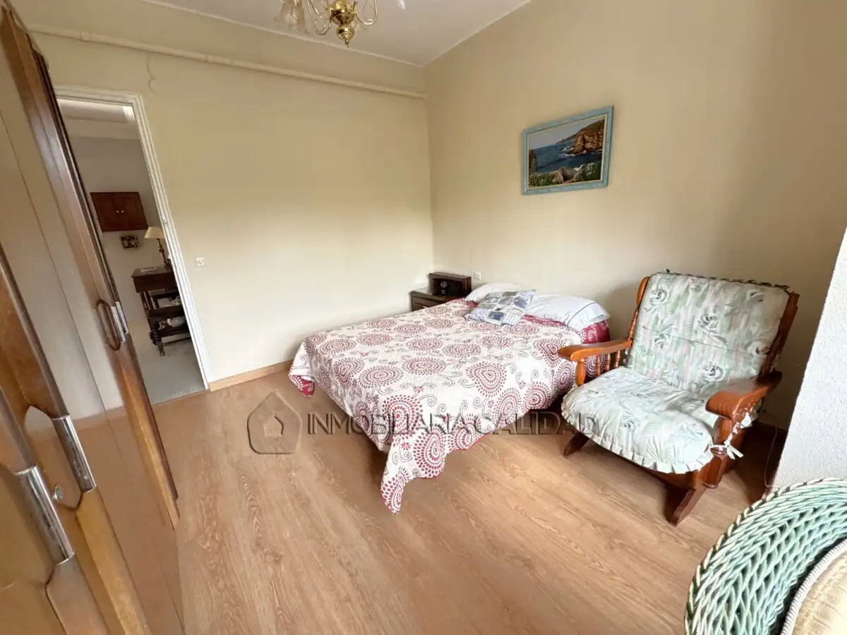 Habitación de Piso de alquiler en Burgos con Calefacción y Amueblado