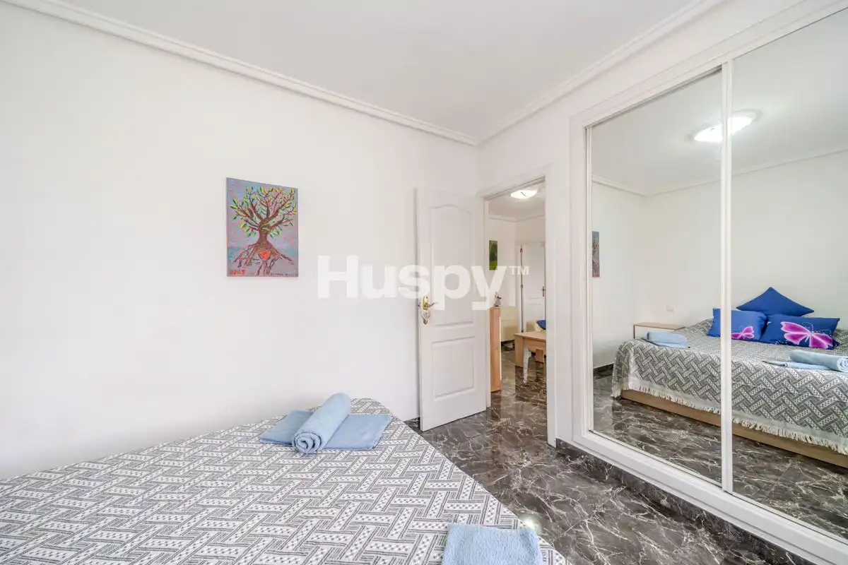 Bedroom of Flat for sale in Torrevieja  with Air Conditioner, Heating and Terrace