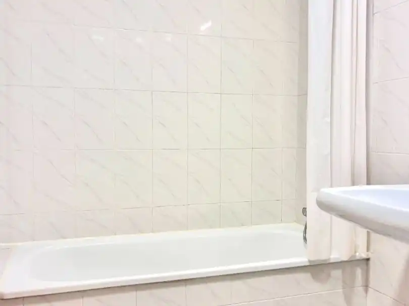 Badezimmer von Wohnung zum Verkauf in  Granada Capital