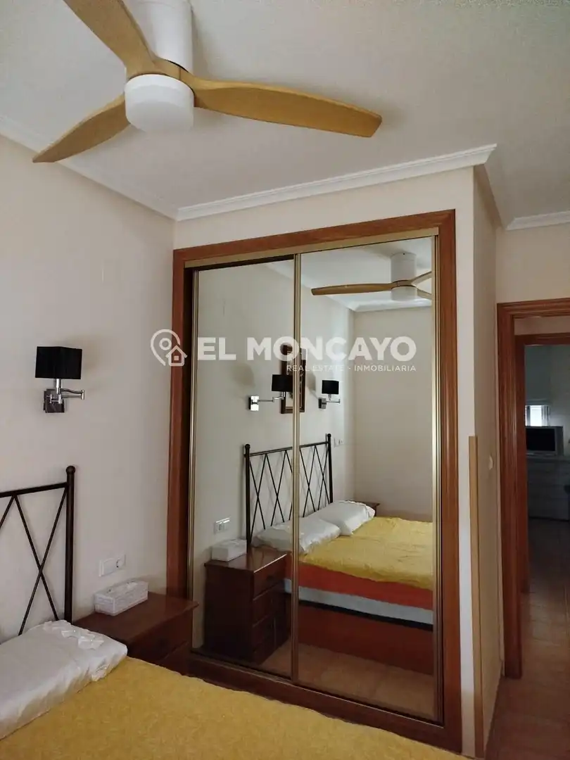 Bedroom of Houses for sale in Guardamar del Segura  with Air Conditioner, Heating and Private garden