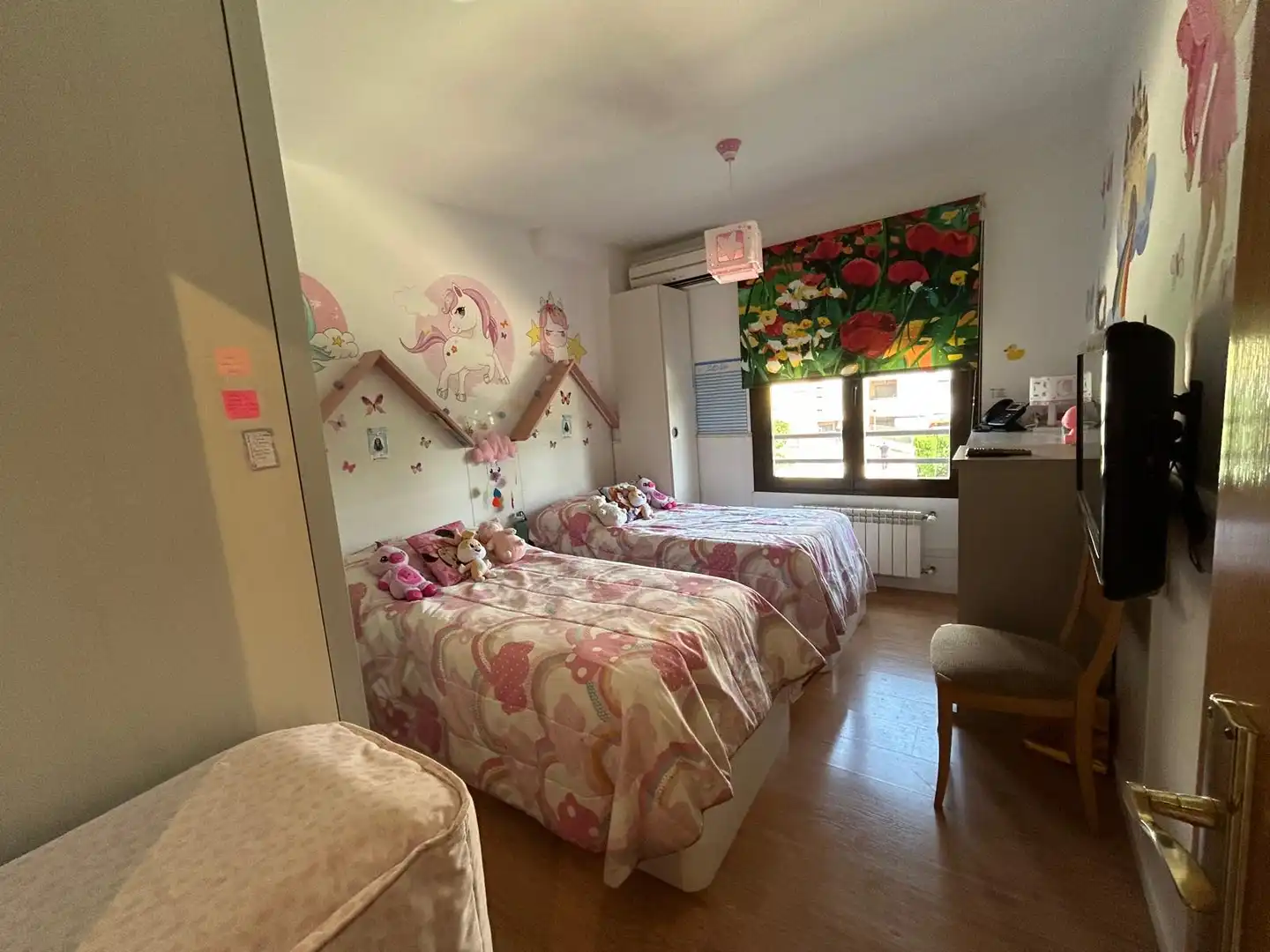Habitación de Casa adosada en venta en Ciudad Real con Aire acondicionado, Calefacción y Jardín privado
