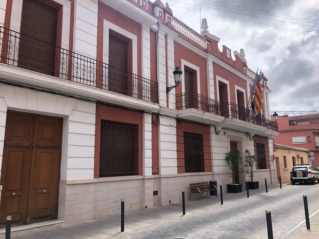 Exterior view of Commercial properties for sale in L'Alqueria de la Comtessa