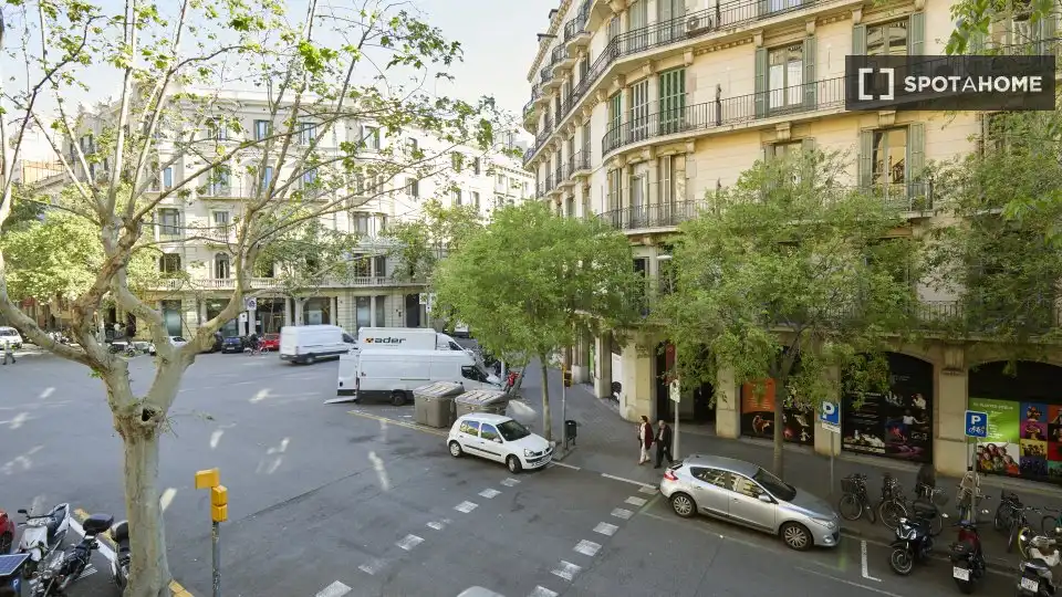 Appartamento con terrazza in affitto a Eixample, imagen 8
