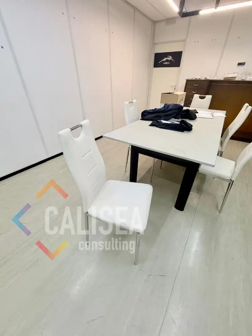 Comedor de Nave industrial de alquiler en Sabadell