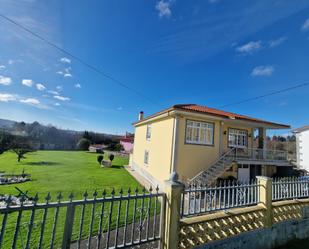 Vista exterior de Casa o xalet en venda en Narón amb Calefacció, Jardí privat i Terrassa