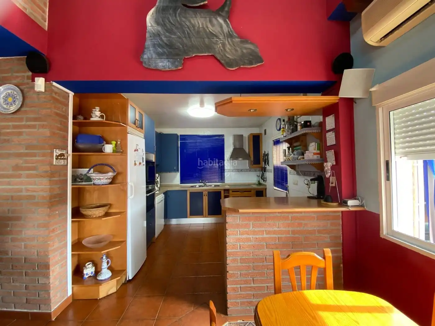 House with pool for sale in Calle Ronda de Manchester 290, imagen 20