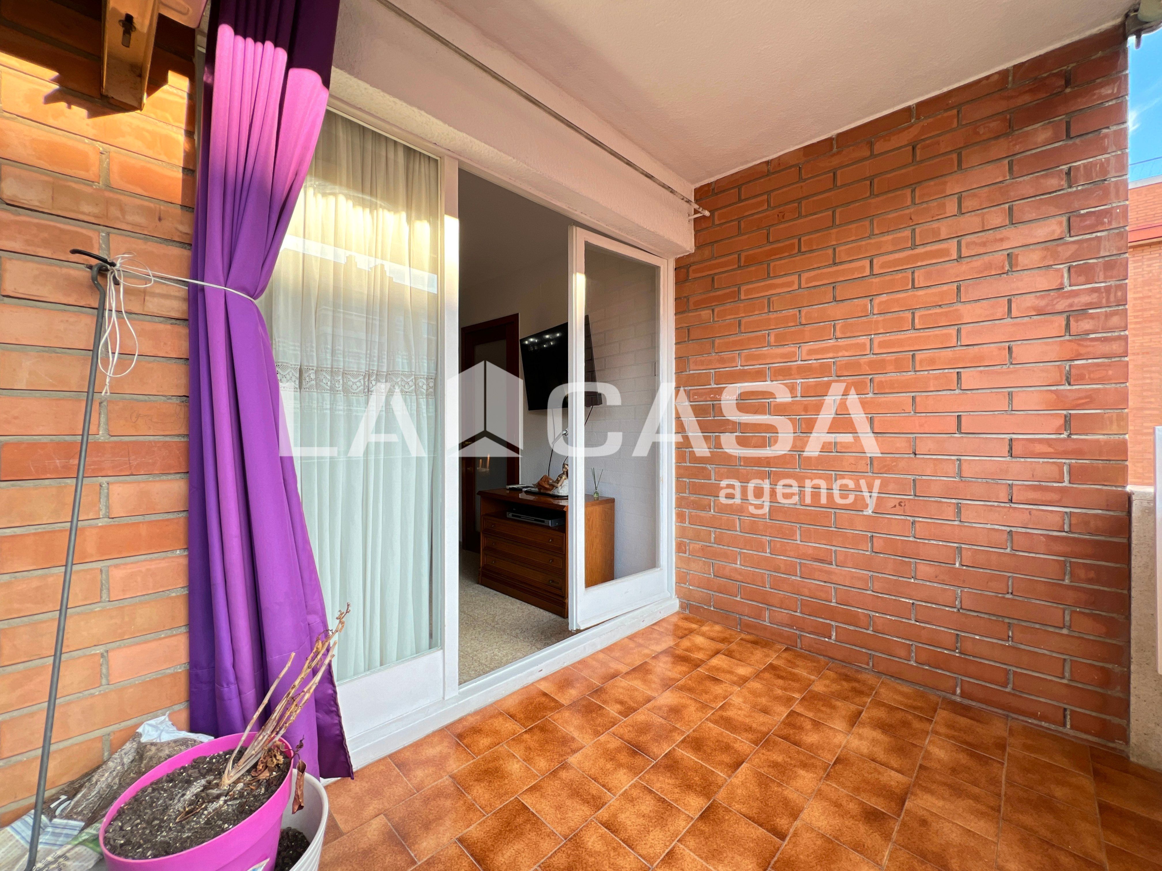 Terrassa de Pis en venda en Badalona amb Calefacció i Balcó