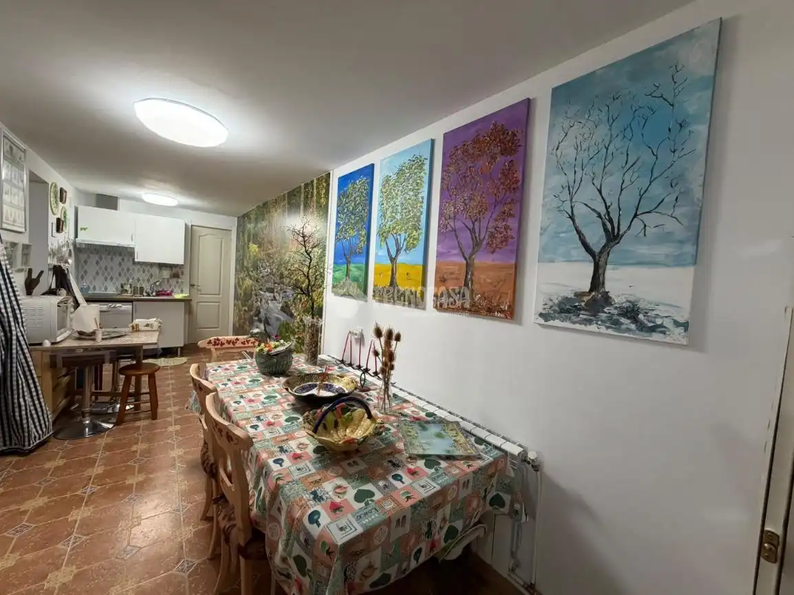 Comedor de Casa adosada en venta en Ainzón, Zaragoza