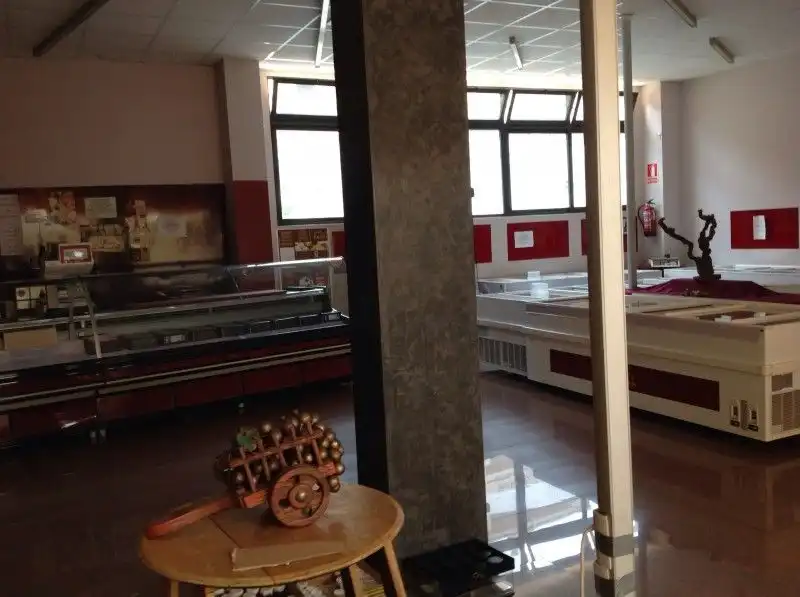 Local commercial à louer à Haro, imagen 12