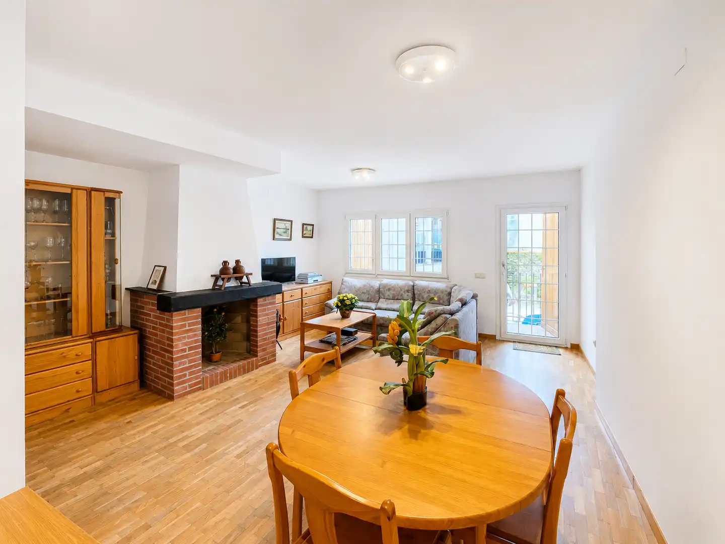 Sala de estar de Casa adosada en venta en Maçanet de Cabrenys con Calefacción, Amueblado y Balcón