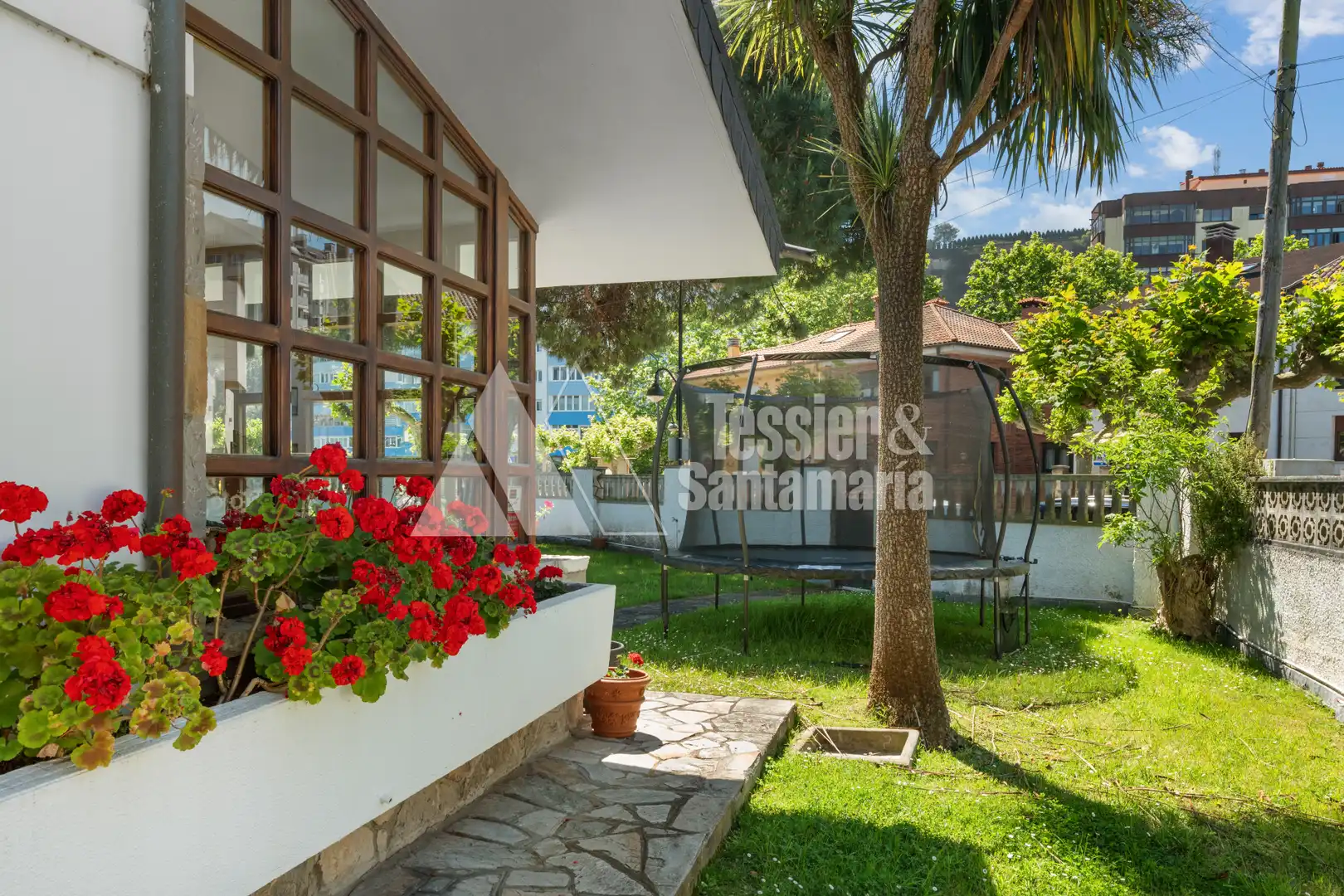 Jardín de Casa o chalet en venta en Castrillón con Calefacción, Jardín privado y Terraza