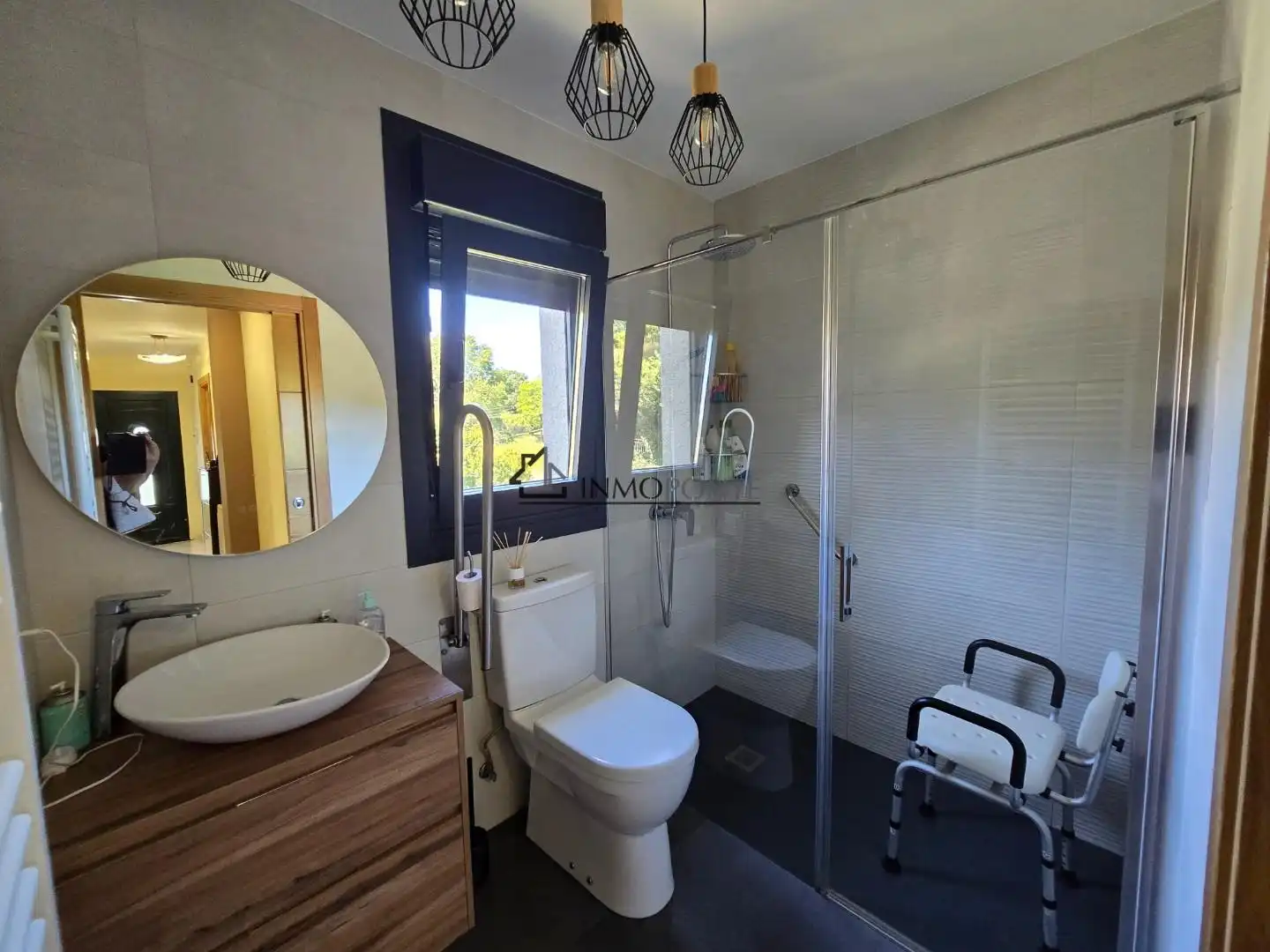 Baño de Casa o chalet en venta en Pontevedra Capital  con Calefacción, Jardín privado y Terraza