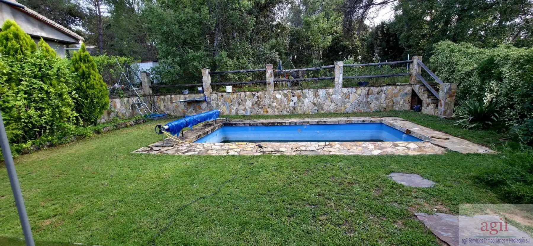 Piscina de Casa o chalet en venta en Pareja con Calefacción y Piscina