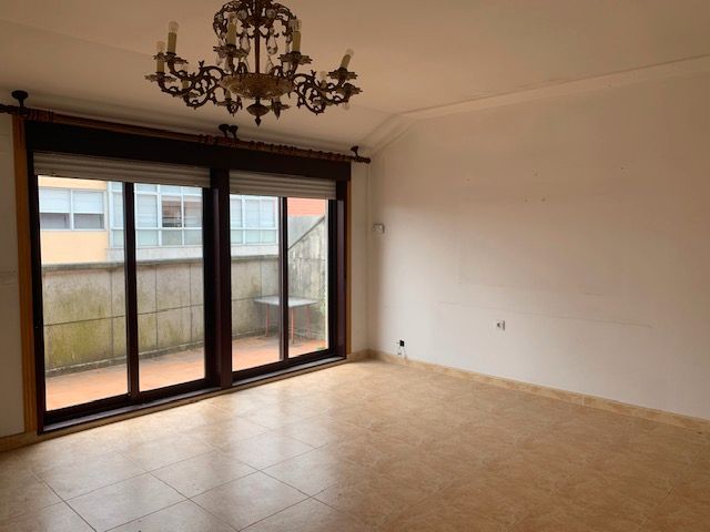 Dining room of Flat for sale in Vilagarcía de Arousa  with Heating, Parquet flooring and Terrace